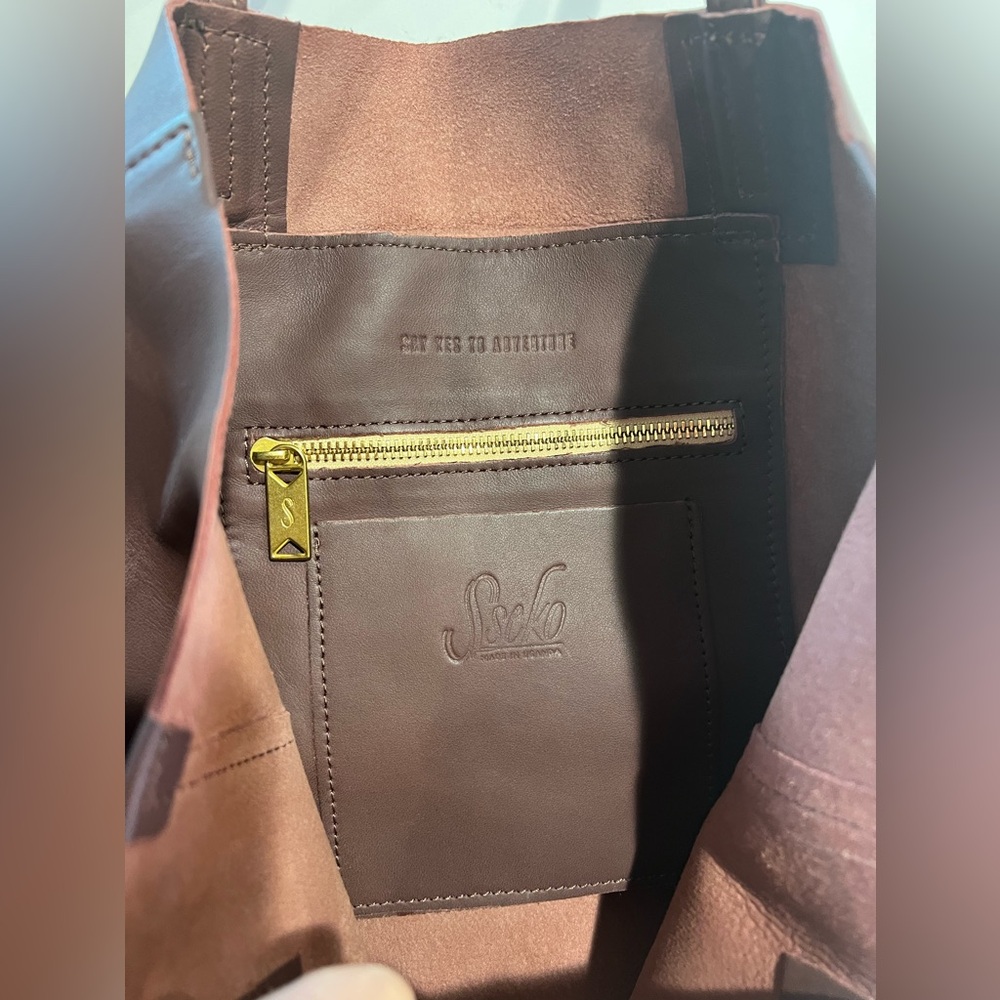 Sseko Safari Bucket bag, wine/merlot color - Picture 4 of 5